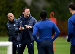 欧宝体育ob官网-风云突变切尔西转会期伤情更新，国王杯版图或变，压力陡增，年轻球员得到机会