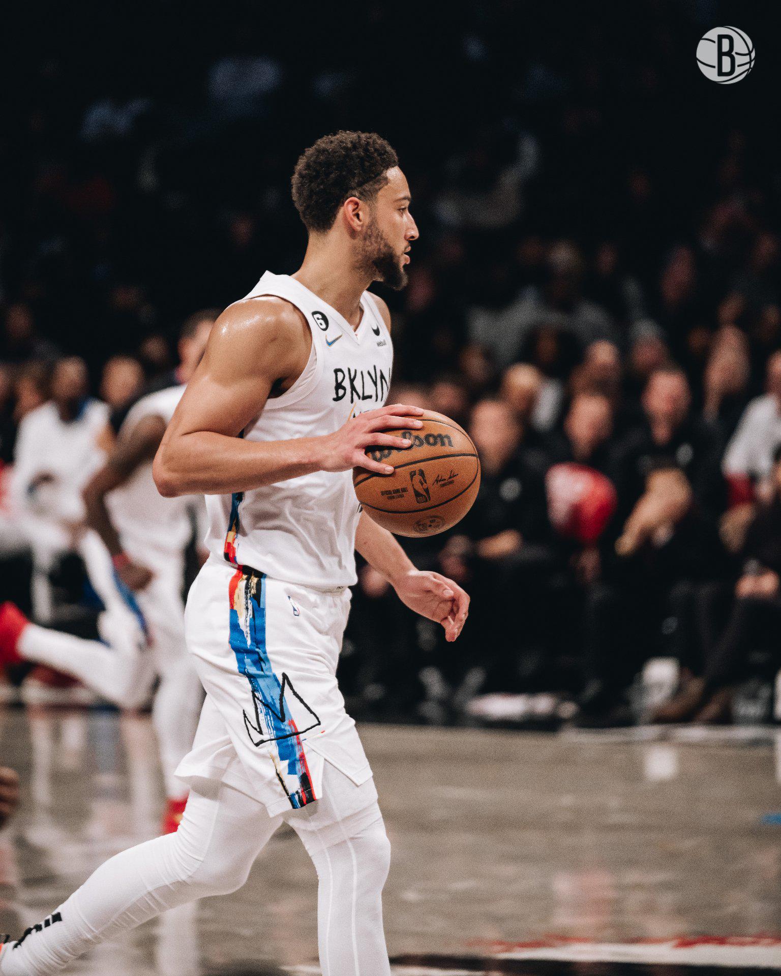 今晨体能课后,布鲁克林篮网状态回暖备战国王杯,震撼外界,团队化学反应显著 今晨体能课后,布鲁克林篮网状态回暖备战国王杯,震撼外界,团队化学反应显著