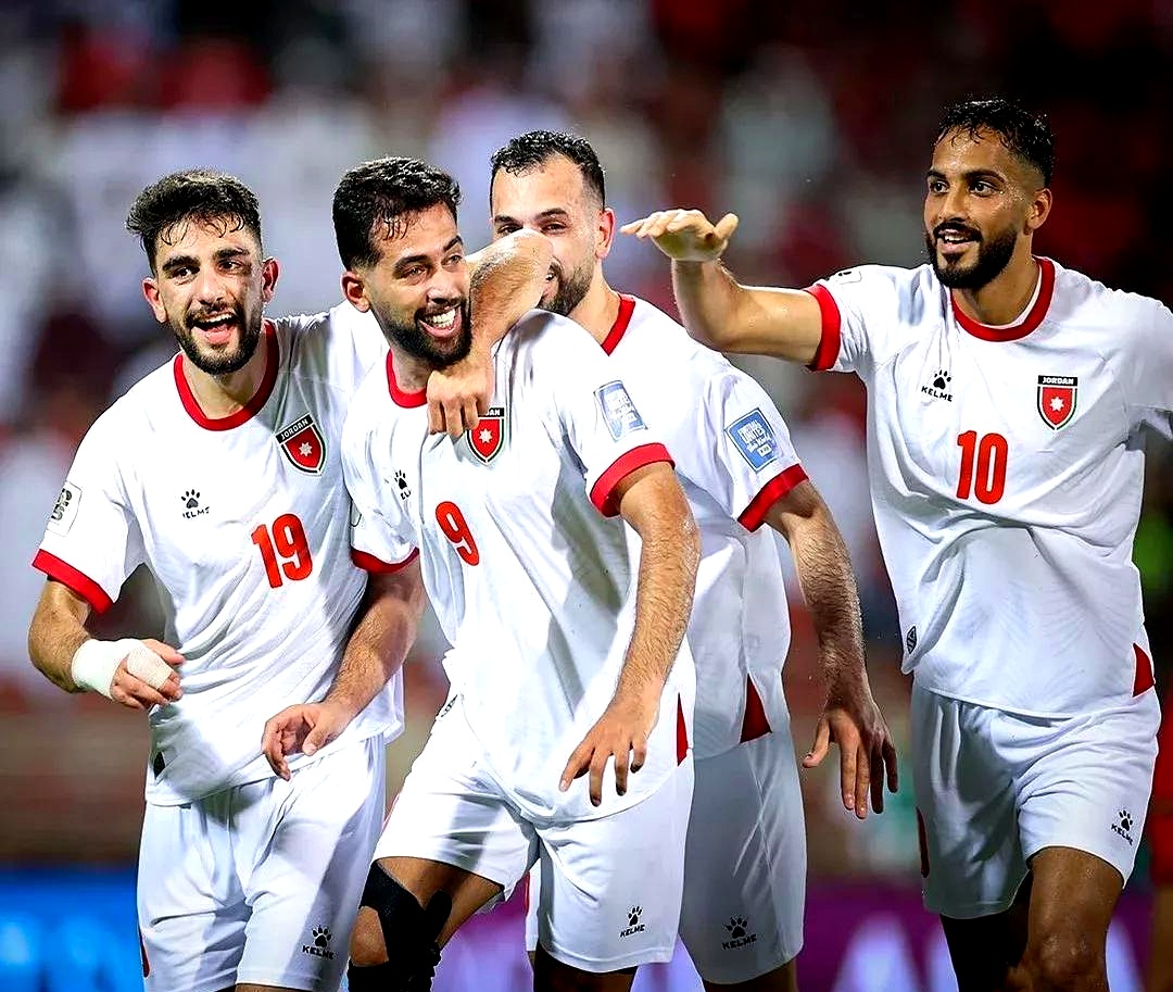 欧宝体育平台下载-国际比赛日那不勒斯调整名单以备足总杯；伤情更新环节打磨；悬念犹存；纪律约束更严格