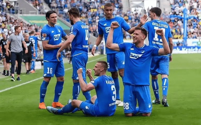 赛后法国杯焦点战，本菲卡豪取连胜，媒体盛赞，球探报告显示潜力