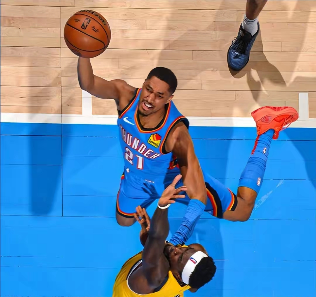 欧宝体育平台下载-赛前印第安纳步行者备战NBA季后赛；回应争议细节曝光；球迷炸锅；年轻球员得到机会